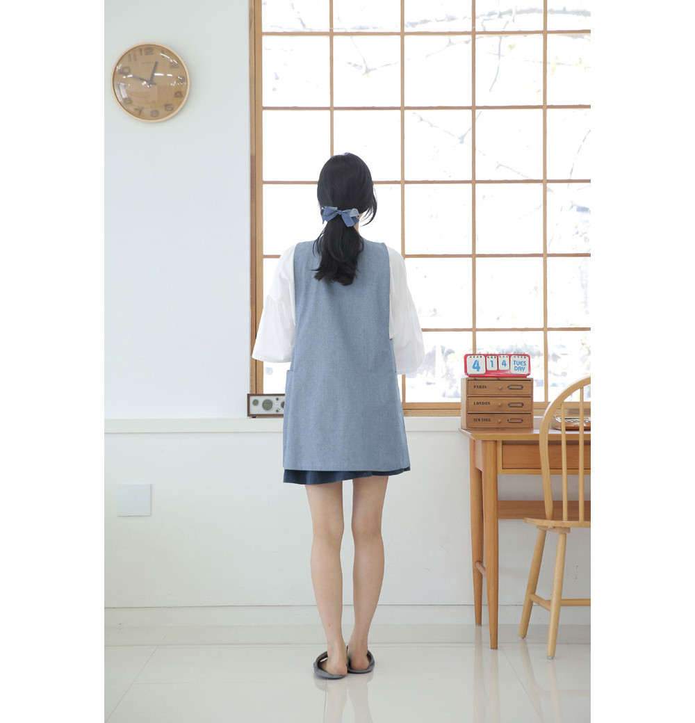 민소매 모델 착용 이미지-S1L23